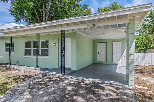 Building Photo - 1435 Eden Dr