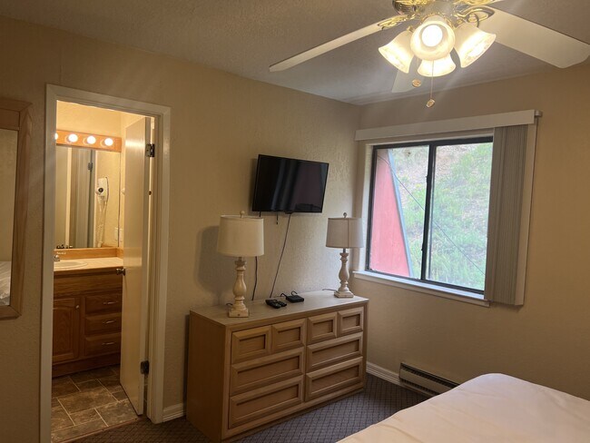 Building Photo - 25972 US-70