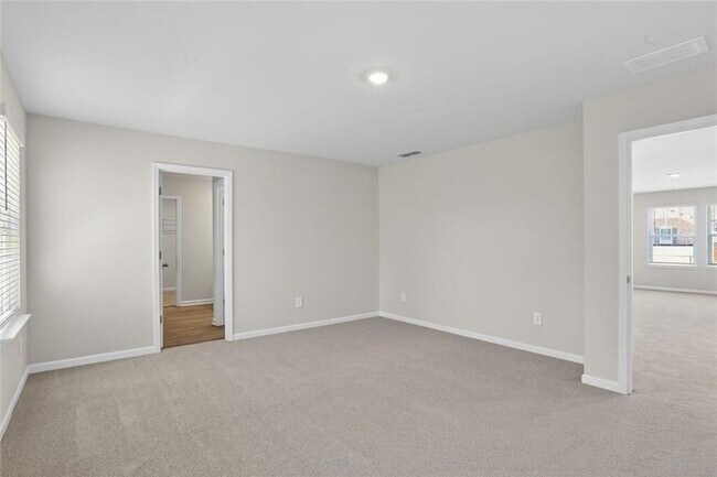 Building Photo - 6929 Winchester Pl