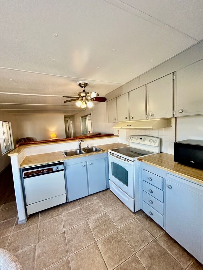 Building Photo - TWO HOMES ON ONE PROPERTY!