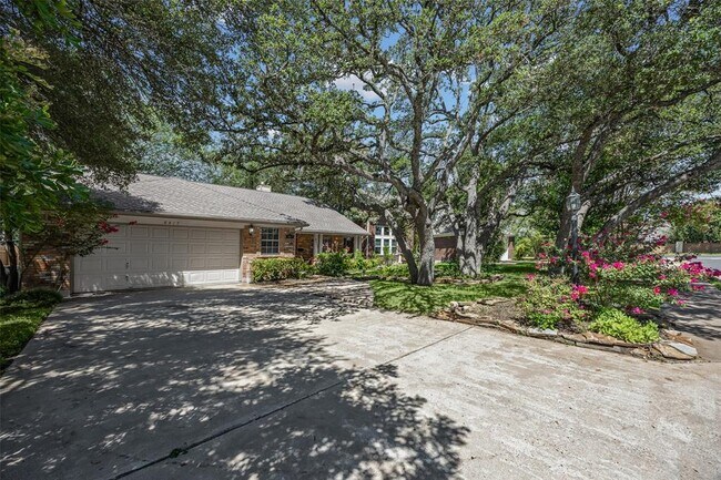 Building Photo - 8417 Cornerwood Dr