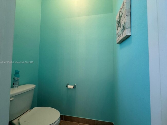 Building Photo - 24921 SW 118 Ct