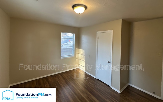 Building Photo - 3552 Suzanne Dr