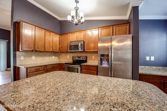 Building Photo - 6631 Shaded Rock Ct