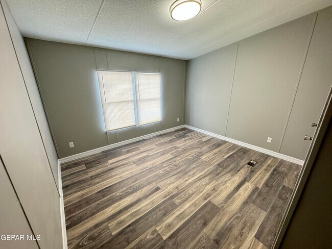 Building Photo - 241 Passmore Rd