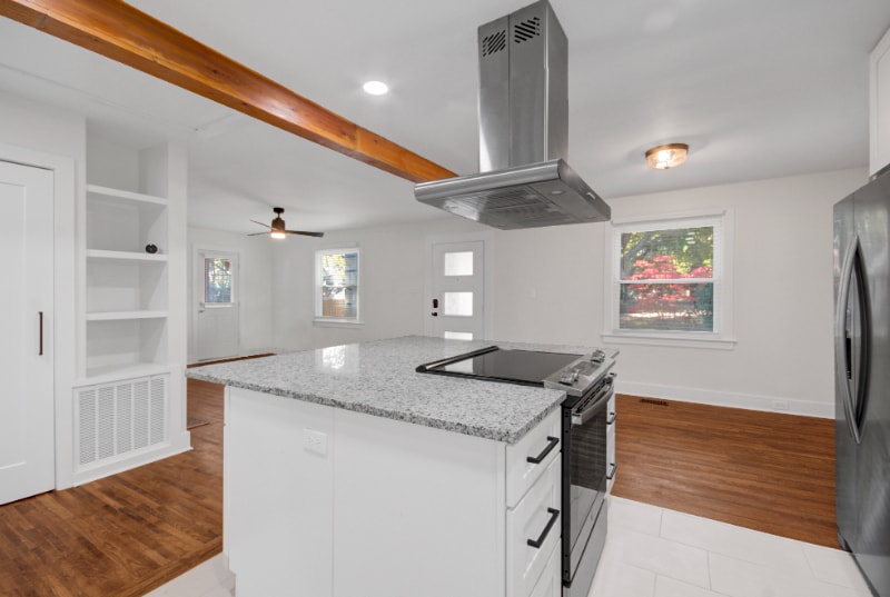 Building Photo - 2630 Elon St