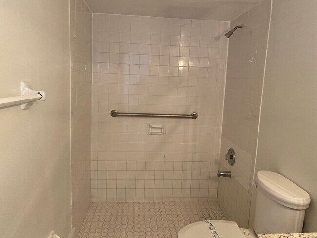 Building Photo - Weatherly Condominiums