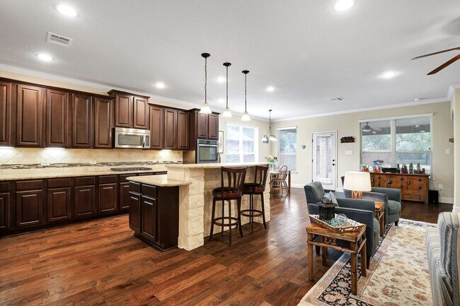 Building Photo - 28565 Willis Ranch