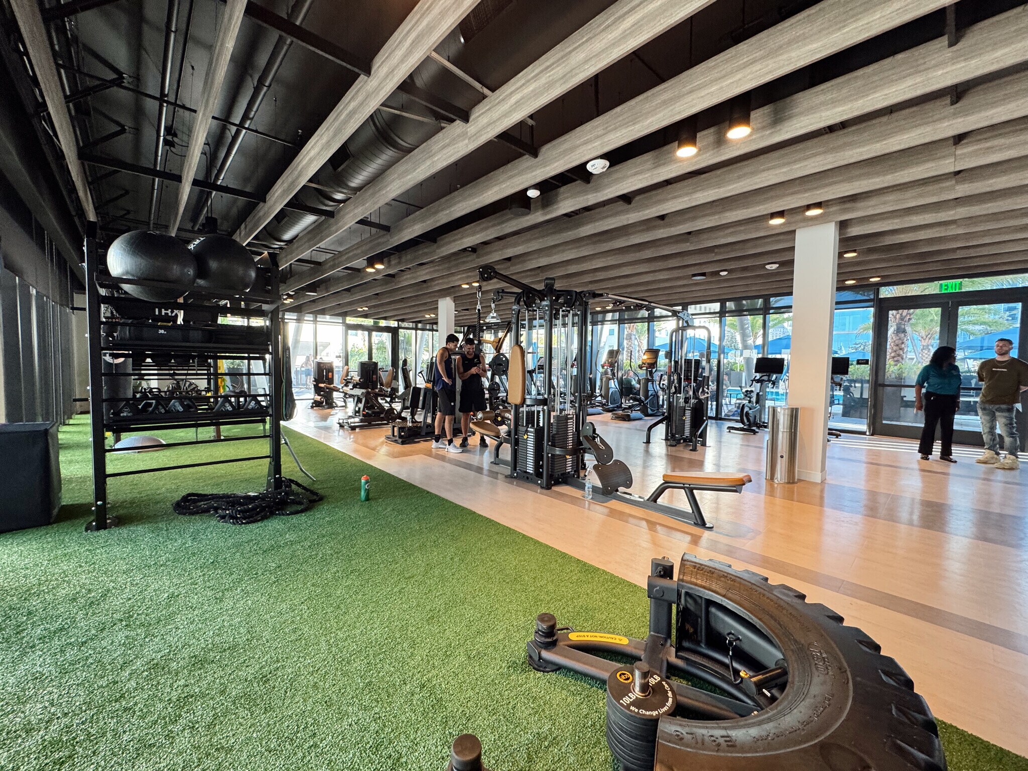 Building Photo - 413 NW 6th St