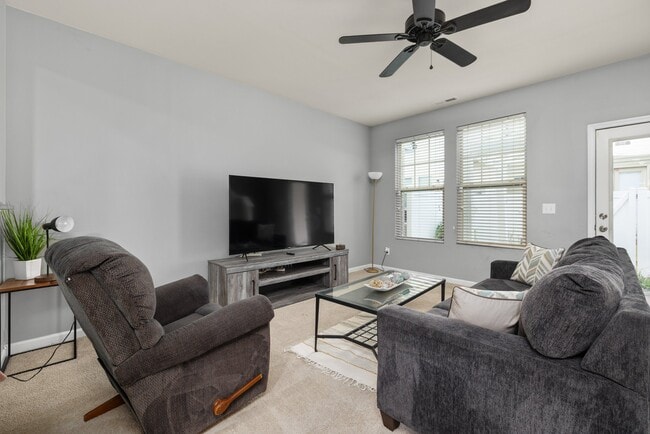 Building Photo - 4203 Virginia Colony Dr