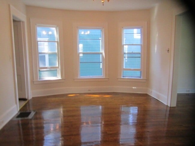 Building Photo - 1020 Euclid Ave