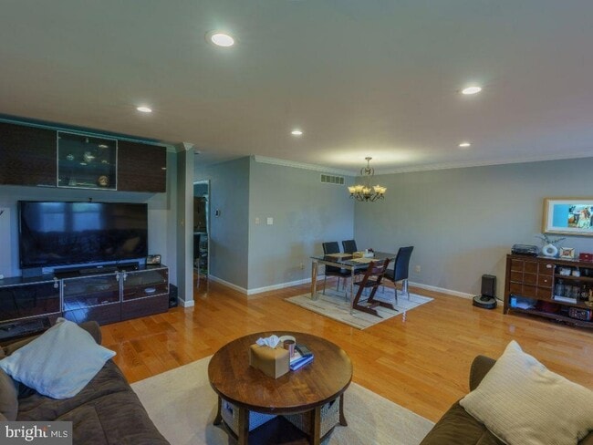 Building Photo - 2014 Ryans Run