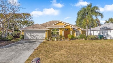 Building Photo - 820 Westbrook Terrace