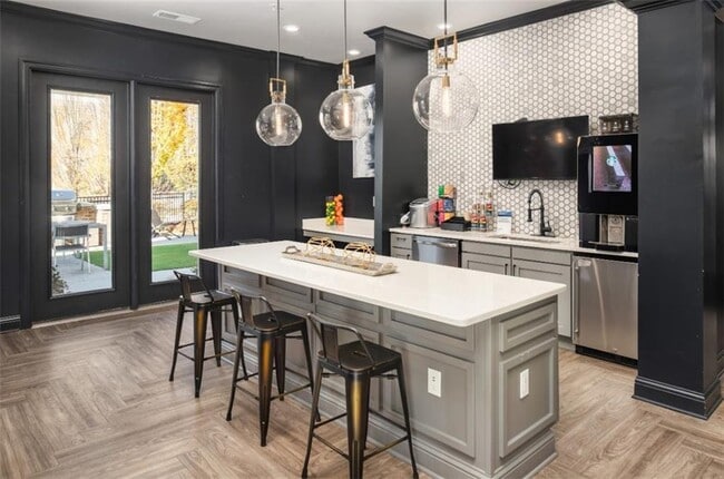 Building Photo - 306 Ardmore Cir NW