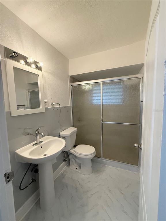 Building Photo - 665 Lake Apopka Blvd