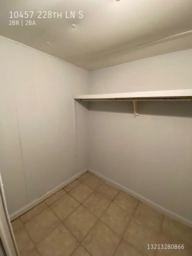 Building Photo - 10457 S 228th Ln