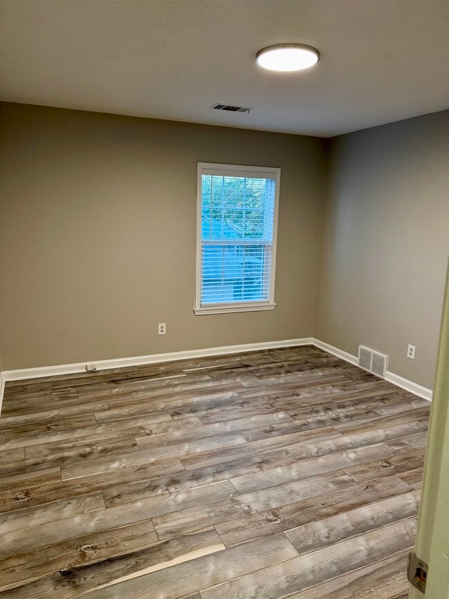 Building Photo - 4834 Sturbridge Ln