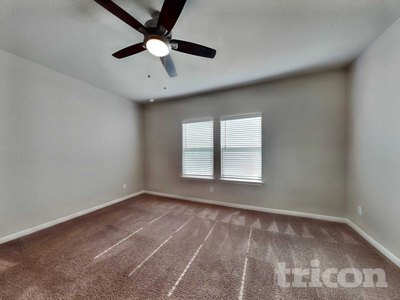 Building Photo - 13630 Paxton Blvd