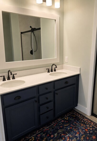 Building Photo - 121 Summer Tanager Dr