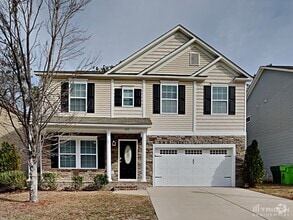 Building Photo - 453 Denman Loop