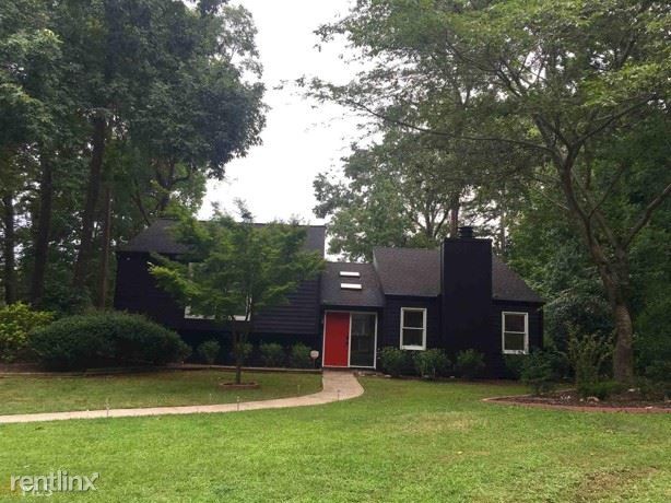 Primary Photo - 3 br, 2 bath House - 570 Ramsdale Dr