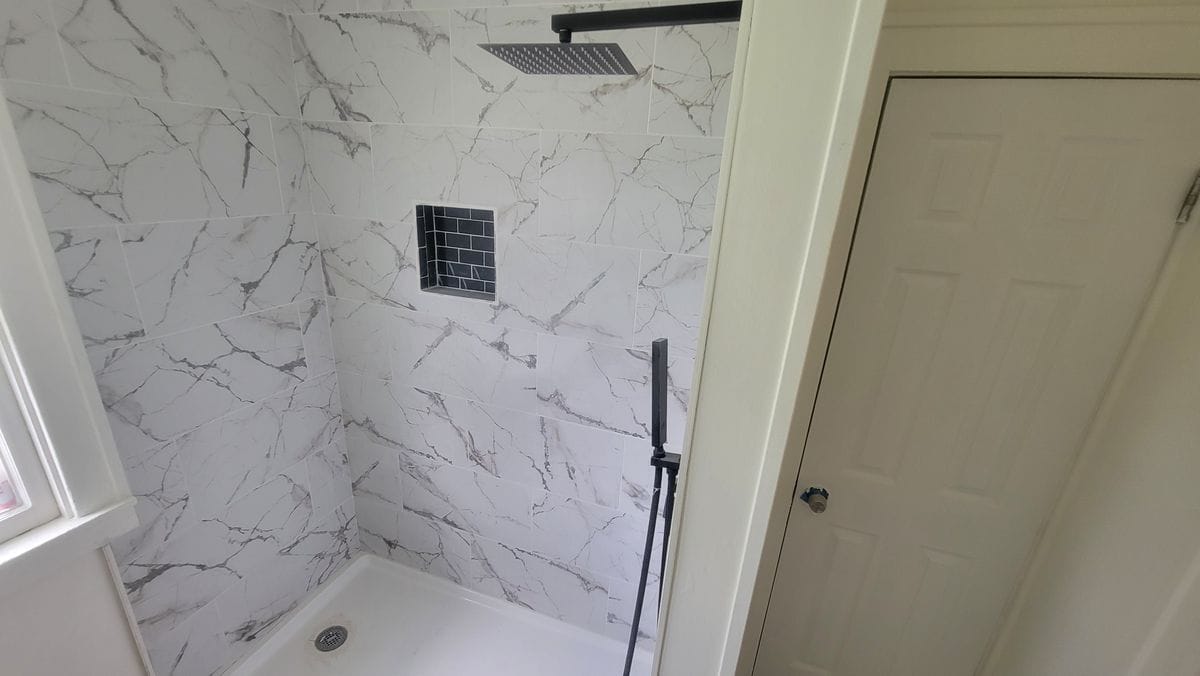 Building Photo - 24 Cochrane Pl