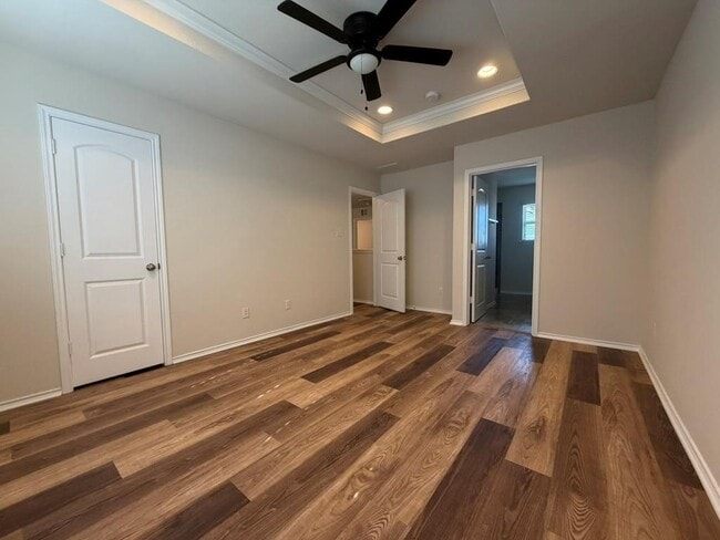 Building Photo - 2601 Chandler Creek Blvd