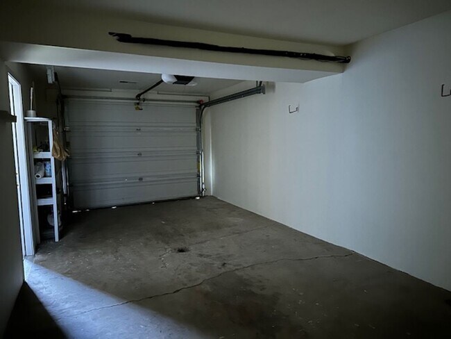 Building Photo - 3912 Brookridge Dr