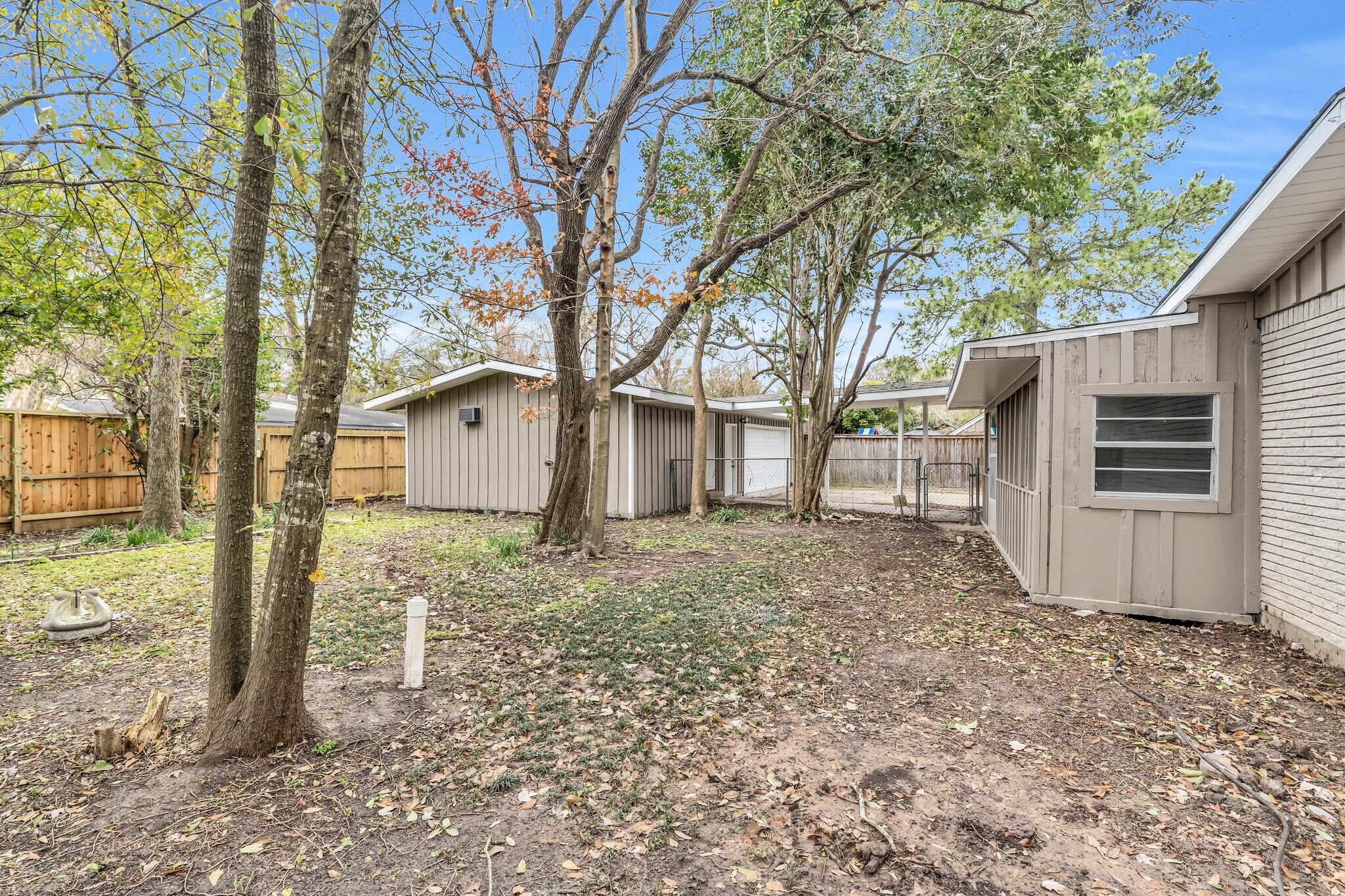 Building Photo - 10314 Antrim Ln