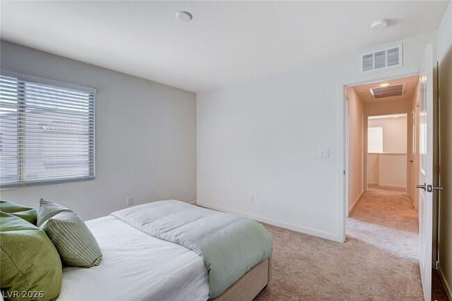 Building Photo - 2216 Elford Ct