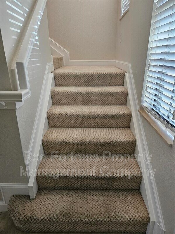 Building Photo - 15740 Portofino Springs Blvd