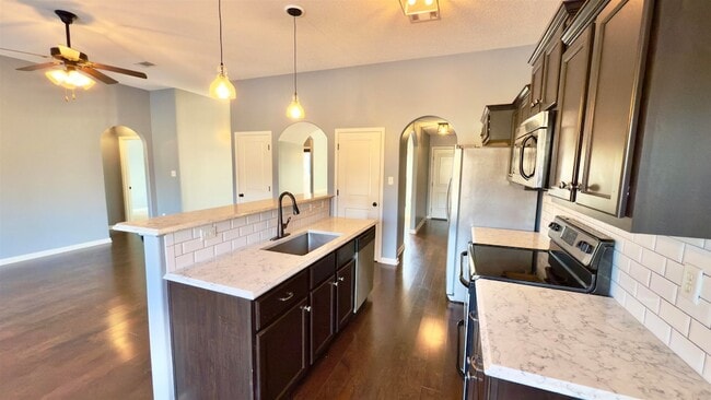 Building Photo - 5110 Oliver Grove Ln