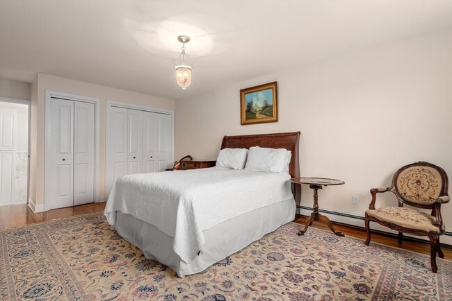 Building Photo - 10 Chester St