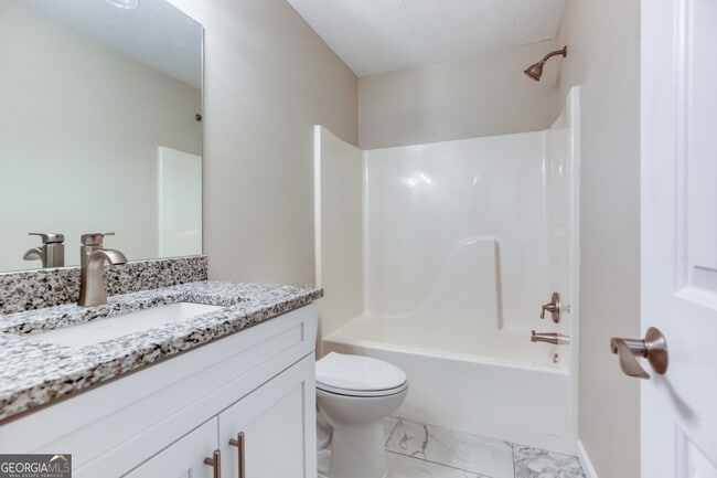 Building Photo - 4085 Fawn Valley Dr