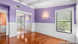 Building Photo - 1049 Ivy Ln