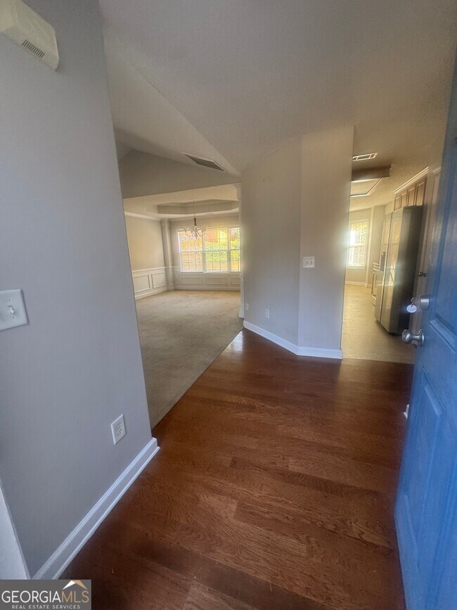 Building Photo - 180 Laurel Oaks Ln