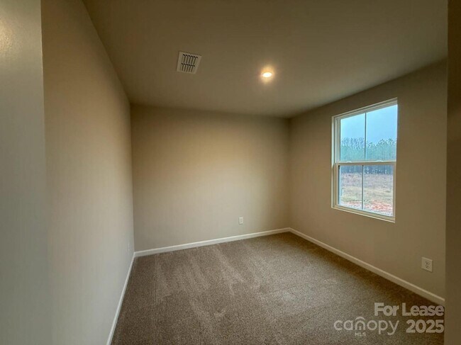 Building Photo - 10124 Florentine Wy