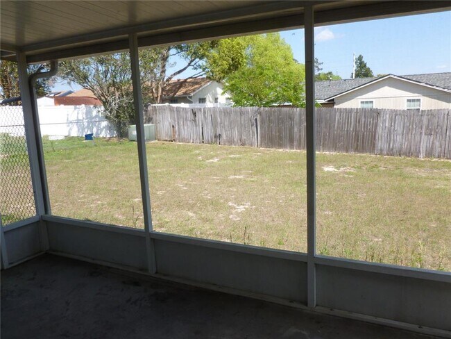 Building Photo - 5330 Springwood Rd
