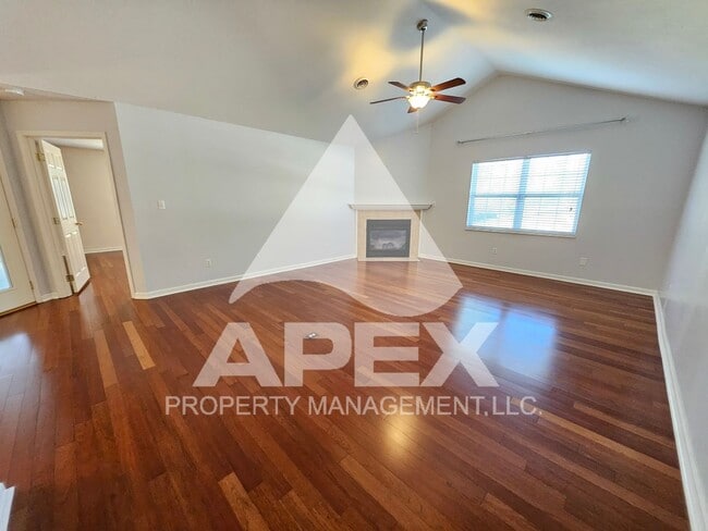 Building Photo - Stunning 2 Bd-2 Ba Condo with 1-Car garage...