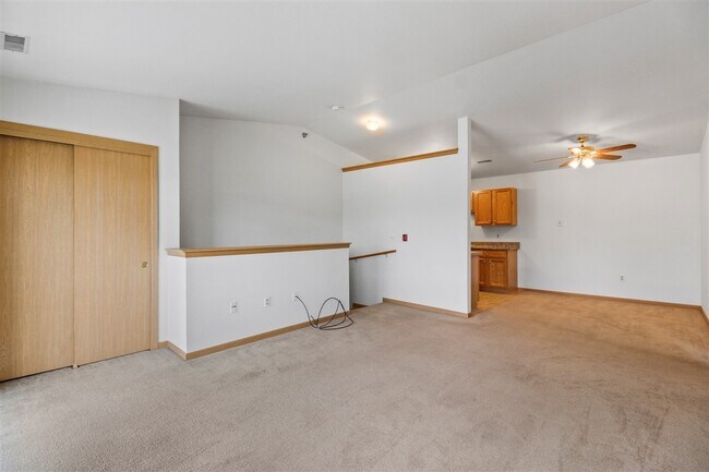 Building Photo - 8330 Lexington Pl