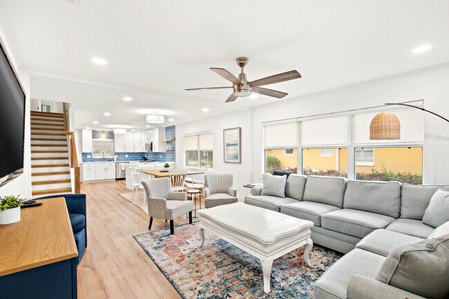 Building Photo - 13920 SE 124th St