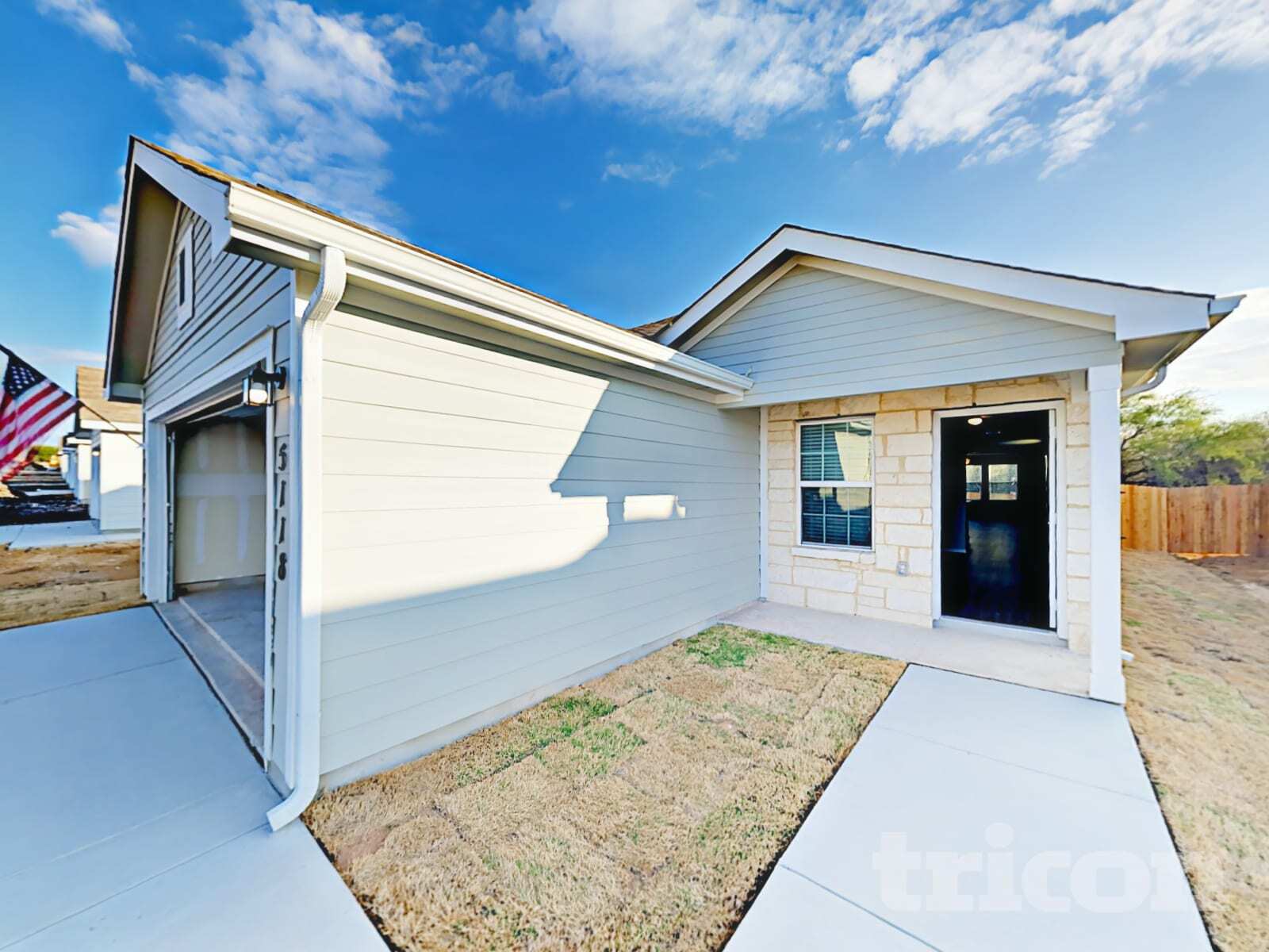 Building Photo - 5118 Everett Loop