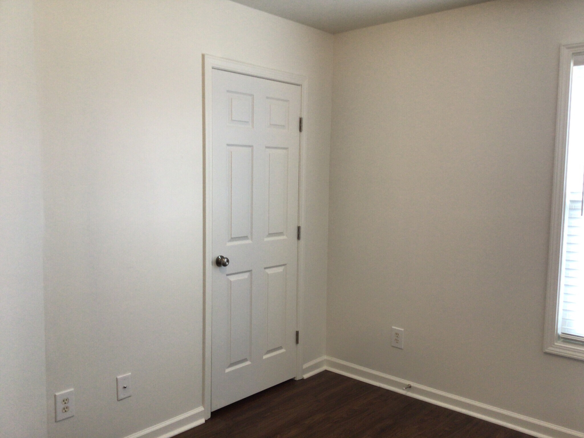 Building Photo - 257 Mayors Ln