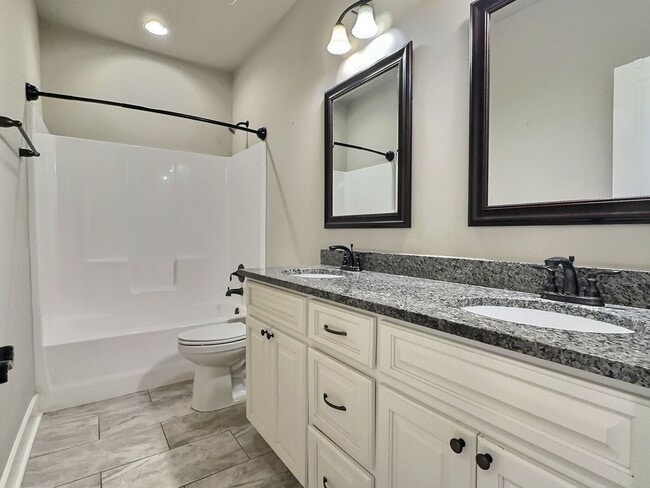 Building Photo - For Rent - Highly Desirable Summerfield, D...
