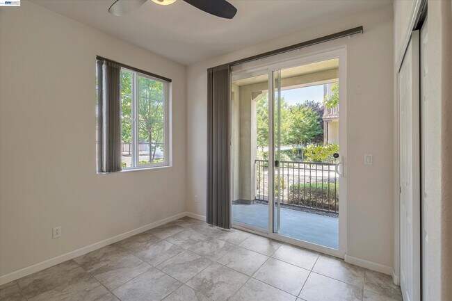 Building Photo - 1139 Genco Terrace