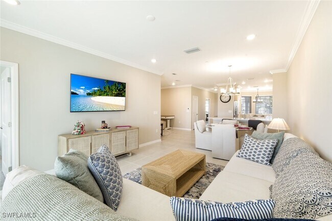 Building Photo - 11811 Venetian Lagoon Dr