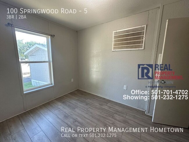 Building Photo - 100 Springwood Rd