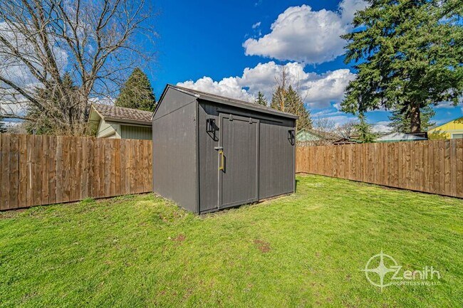 Building Photo - 1011 NE 82nd Ave