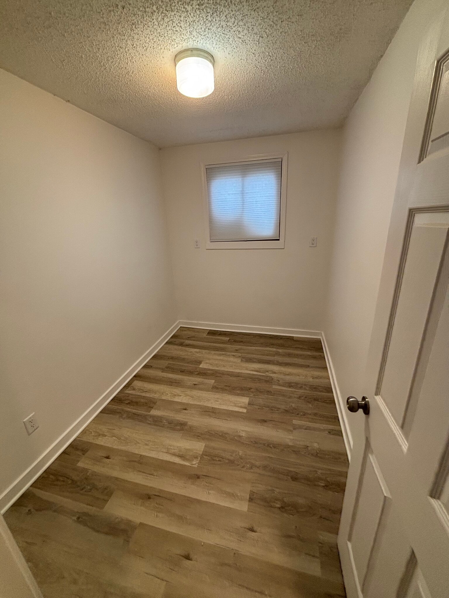 Building Photo - 607 Spruce Ave