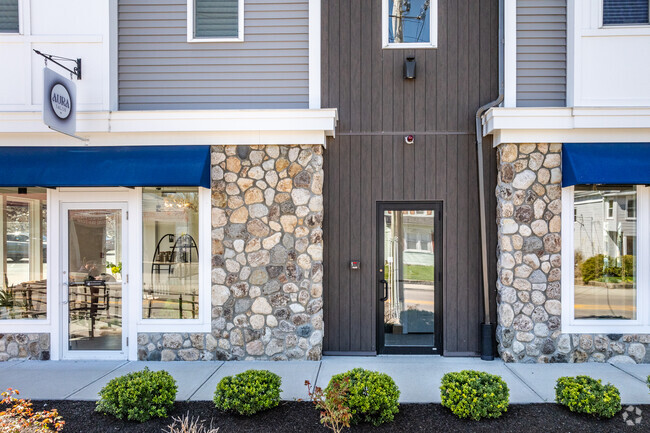 Entrance - The Residences Downtown